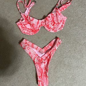 ONE ONE bikini set